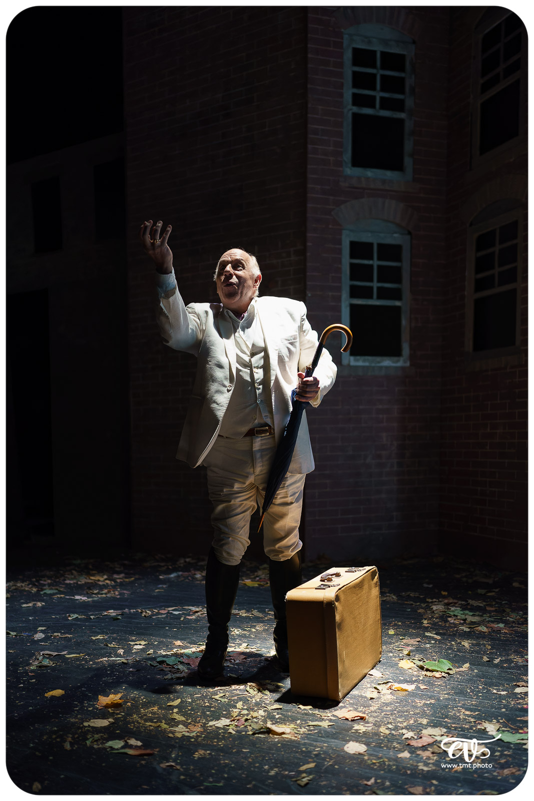 MORT D'UN COMMIS VOYAGEUR (CIE LA CLAQUE)